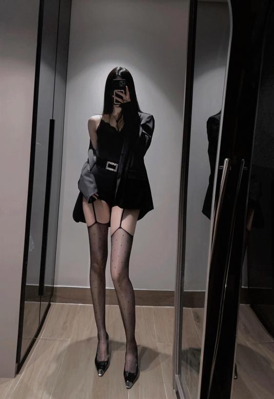 黑丝,性感诱惑美女(图2)